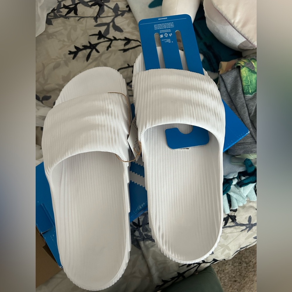 Adidas slip ons
